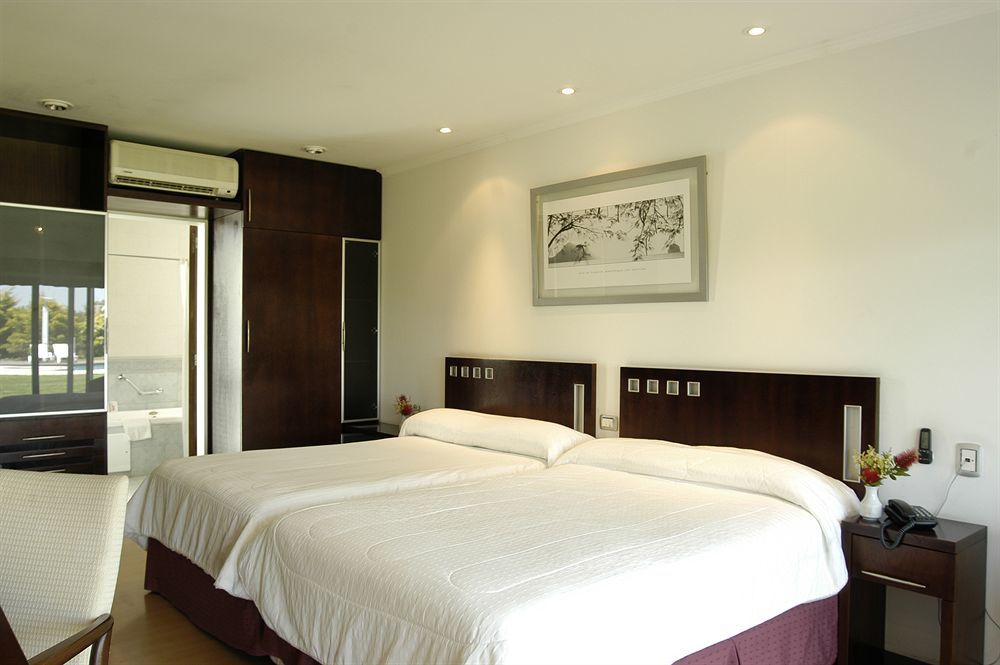Hotel Camberland (Adults Only) Pilar  Room photo